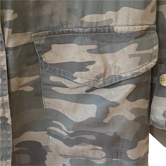 Sanctuary Camo Fray‎ Hem Utility Jacket - Picture 9 of 12